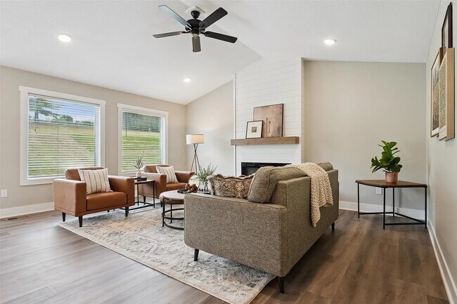 Foto del edificio - 519 Meadows Ct