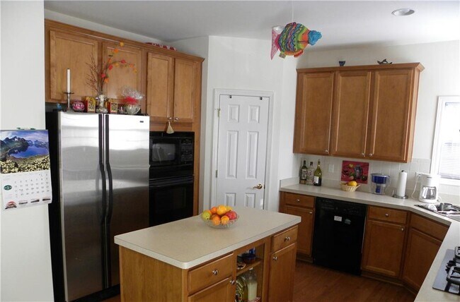 Foto del edificio - 5876 Rue Villa Ln