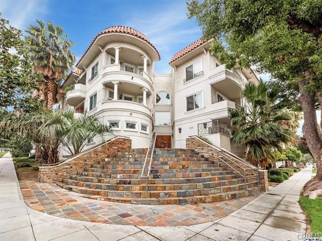 Building Photo - 600 E Magnolia Blvd