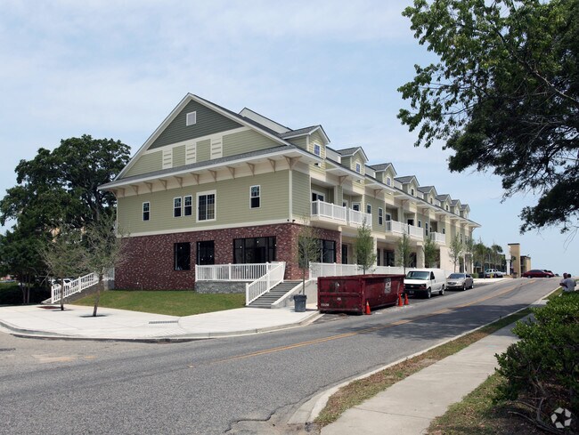 Building Photo - Oceans Seven