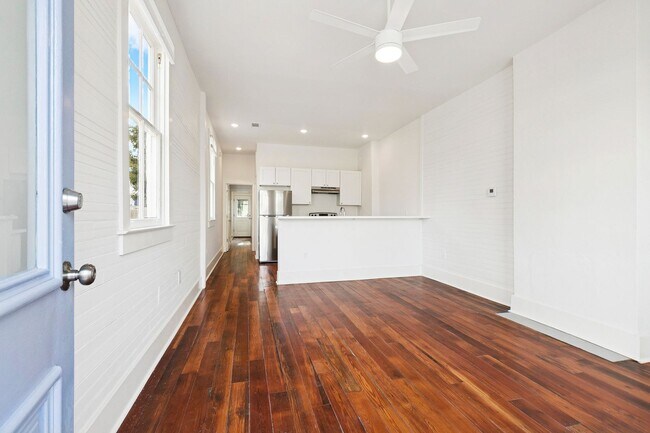 Foto del edificio - 2318 St Andrew St