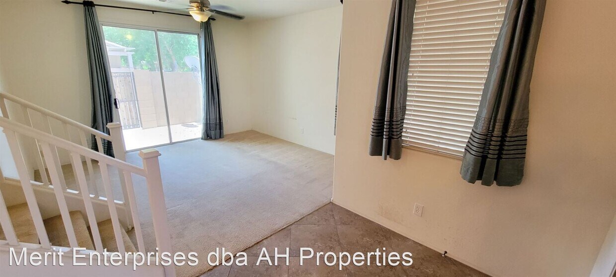 Foto del edificio - 3 br, 2.5 bath House - 4026 E TULSA ST