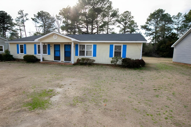 Building Photo - 614 Miller Ave