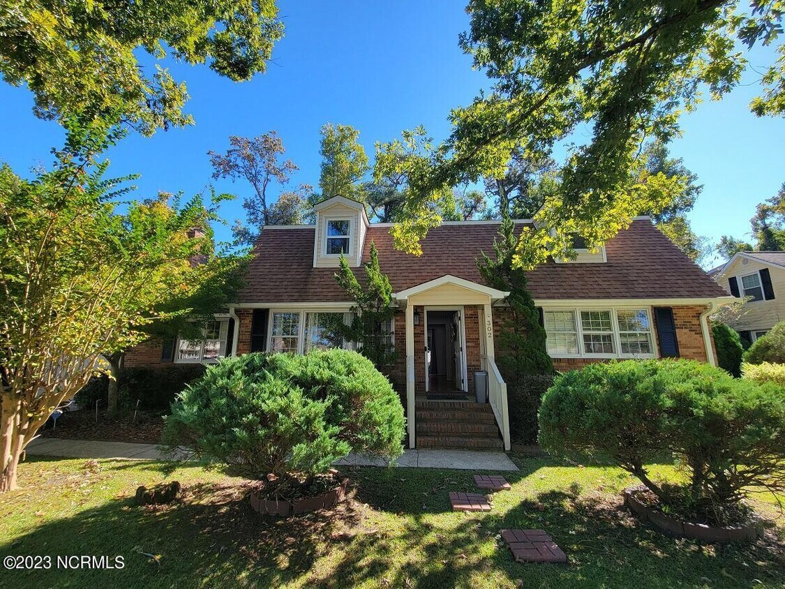 302 King Richard Ct, Jacksonville, NC 28546 House Rental in Jacksonville, NC