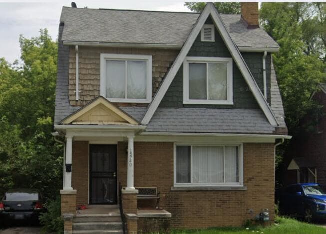 Primary Photo - 15740 Stout St