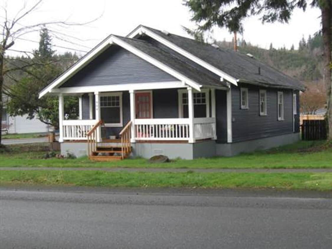 904 Beacon Ave, Montesano, WA 98563 House Rental in Montesano, WA