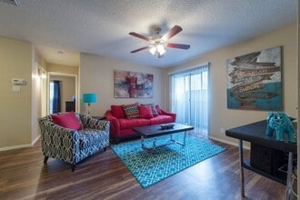 Building Photo - 6808 S I-35 Frontage Rd