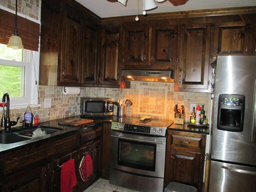 Foto del edificio - 2102 Jolly Pond Rd