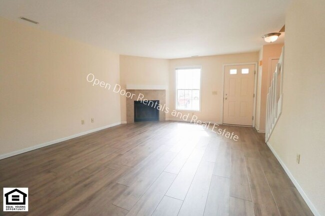 Foto del edificio - 7729 E State Blvd