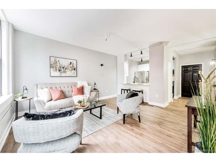 Primary Photo - 444 17th St