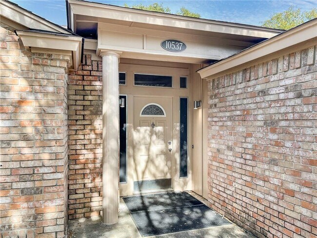 Building Photo - 10537 Bilbrook Pl