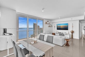 Building Photo - 300 S Biscayne Blvd