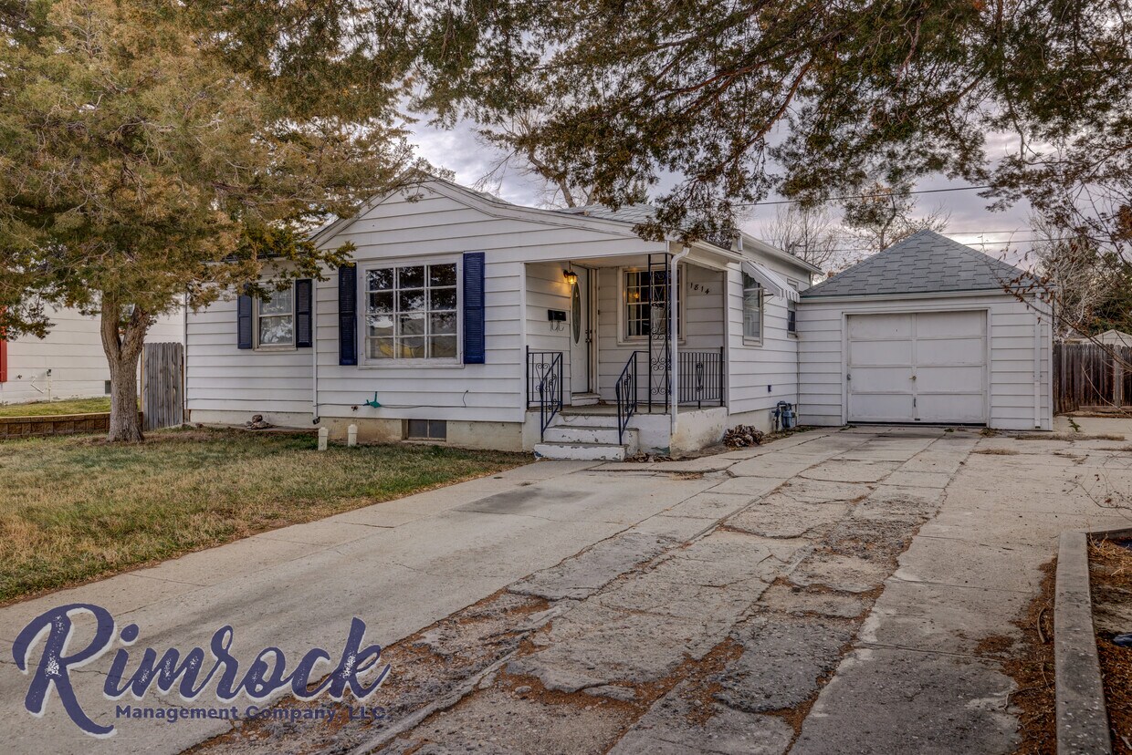 Primary Photo - 1814 Westridge Cir