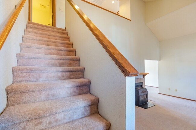 Foto del edificio - Beautiful 2-Story Home