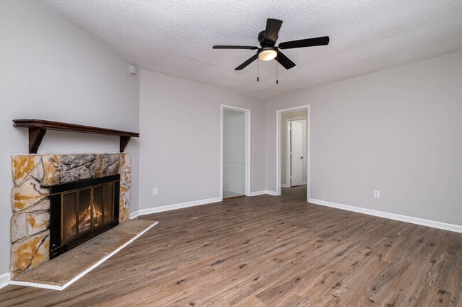 Photo - 6024 Olinda St Apartment