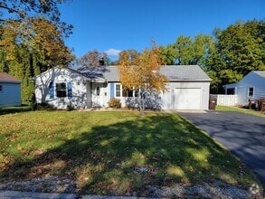 Building Photo - 508 Skyline Dr