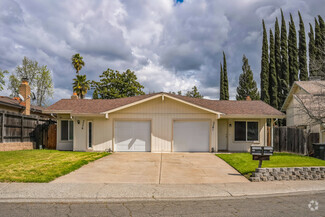 Building Photo - 5781 Haskell Ave