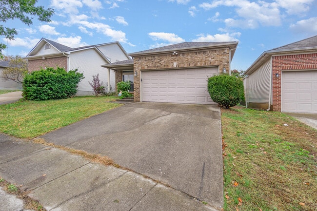 Building Photo - 741 Whispering Brook Trce