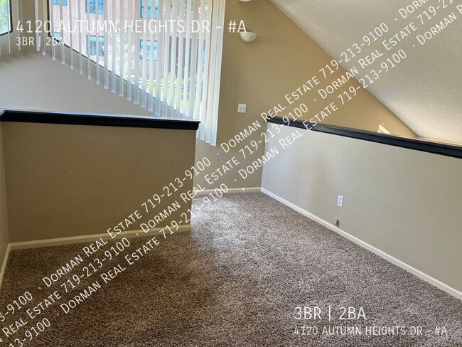 Foto del edificio - 4120 Autumn Heights Dr