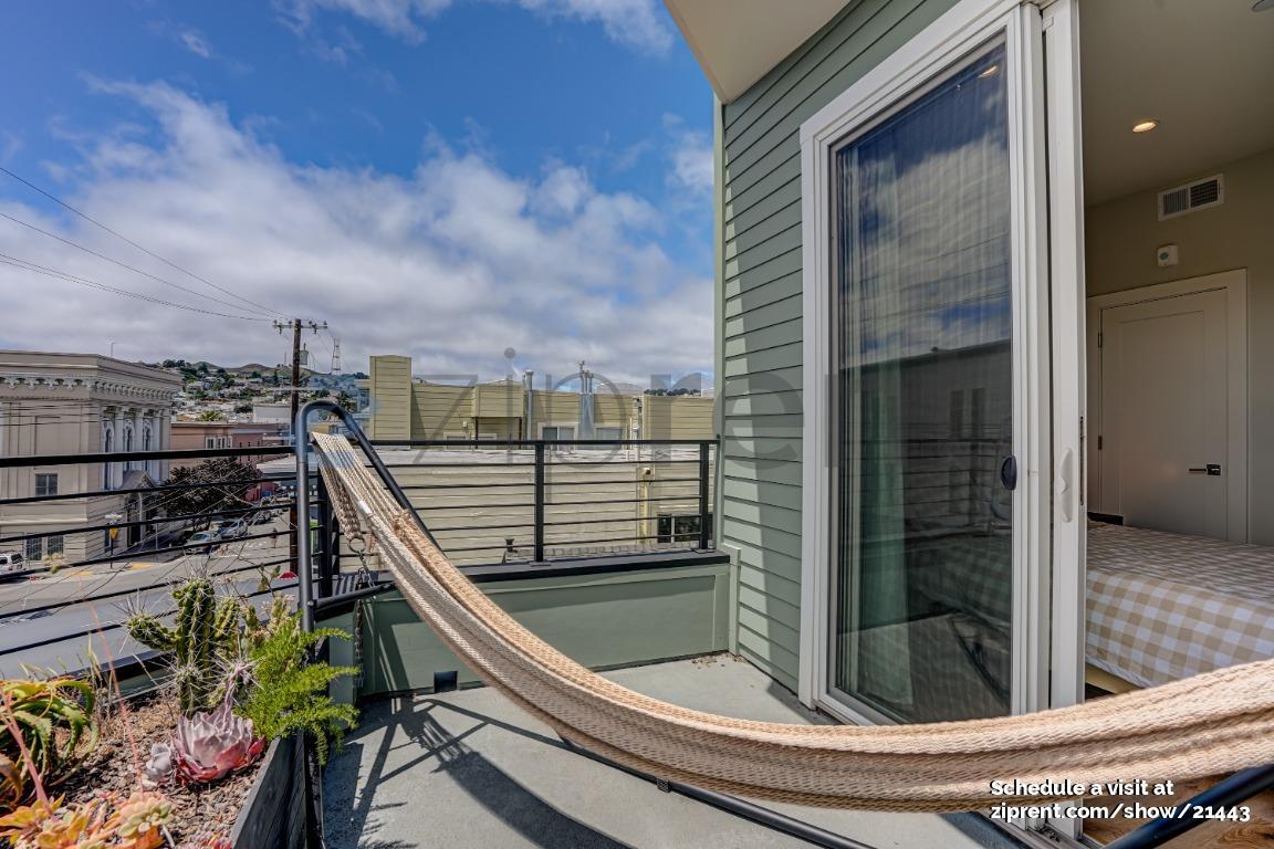 Foto principal - 3330 19th St