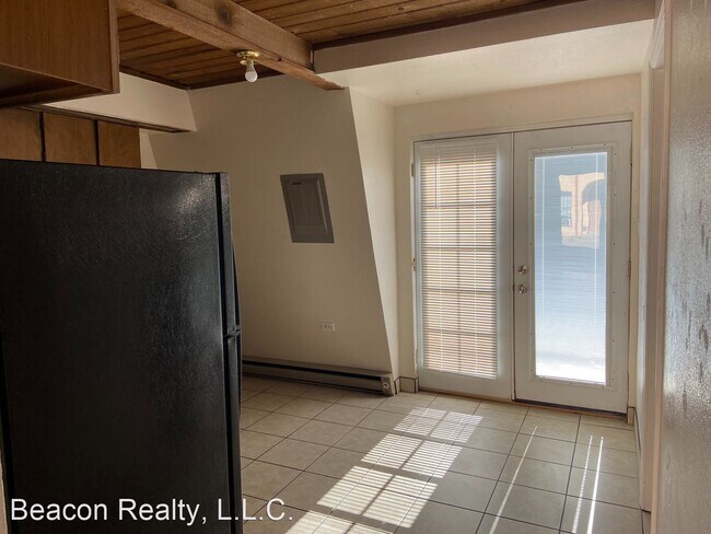 Foto del edificio - 2 br, 2 bath House - 1608 W 15th Lane #2