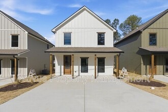 Building Photo - 103 Carroll Cir