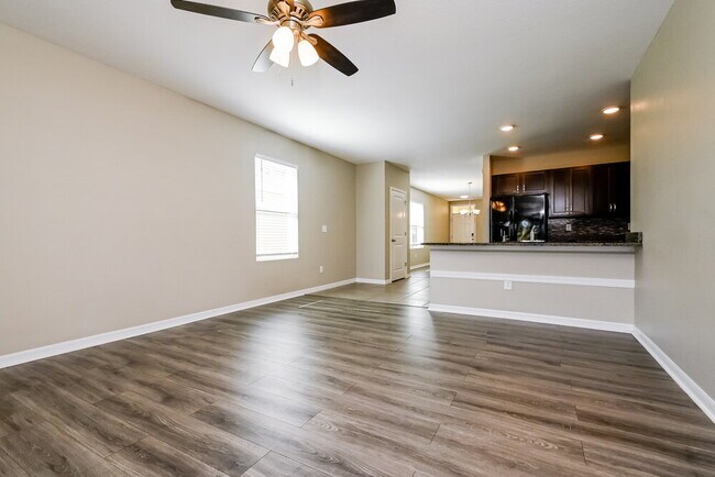 Building Photo - 5111 Blue Willow Wy