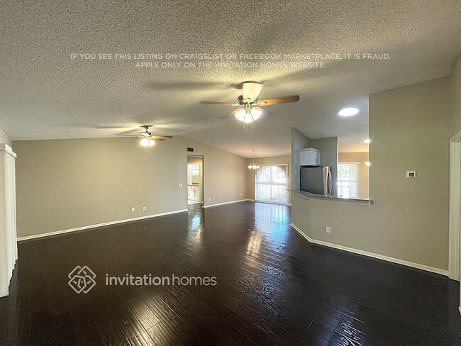 Building Photo - 28614 Twinbrook Ln