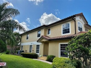 Building Photo - 8153 Miramar Way