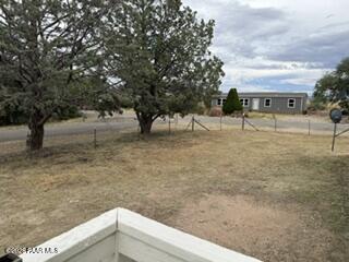 Foto del edificio - 1461 Hall Ln