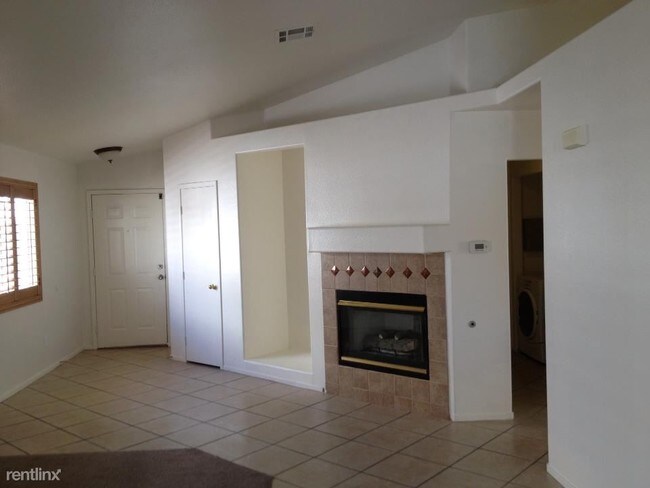 Building Photo - 5001 Sail Rock Pl