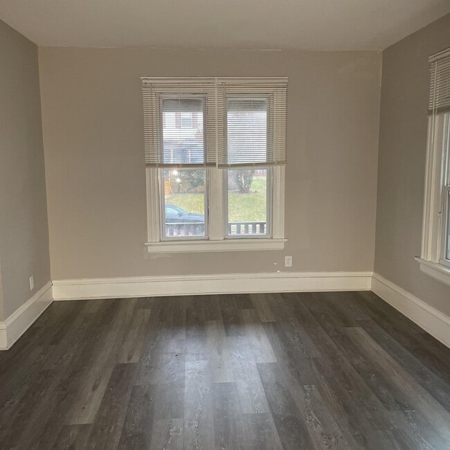 Building Photo - 2021 N 38th St