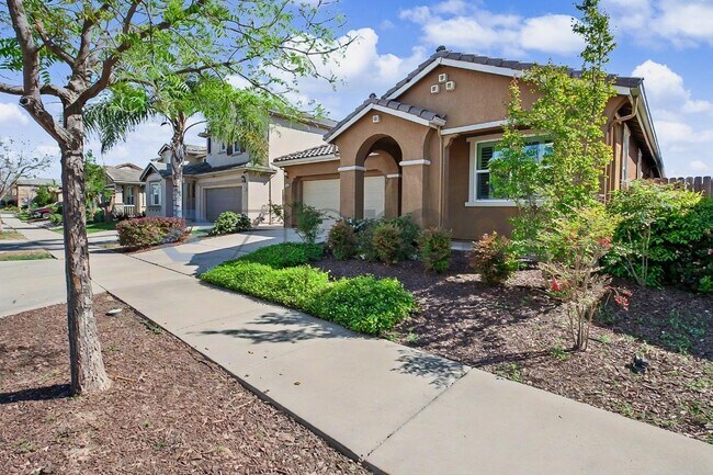 Foto del edificio - 3730 Iskenderun Ave