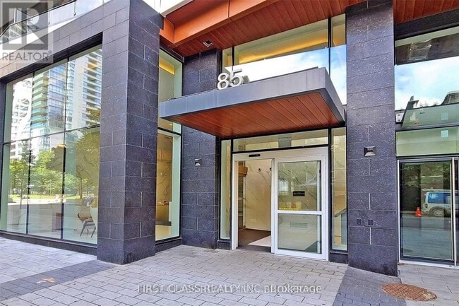 Building Photo - 85 Wood St