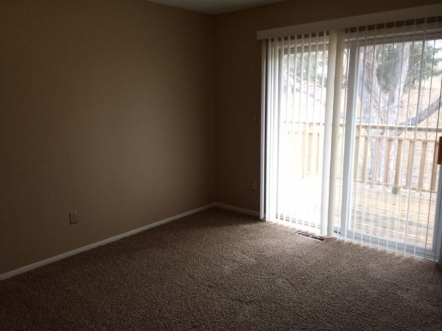 Building Photo - 3 br, 2 bath House - 7031 Chaparral Lane