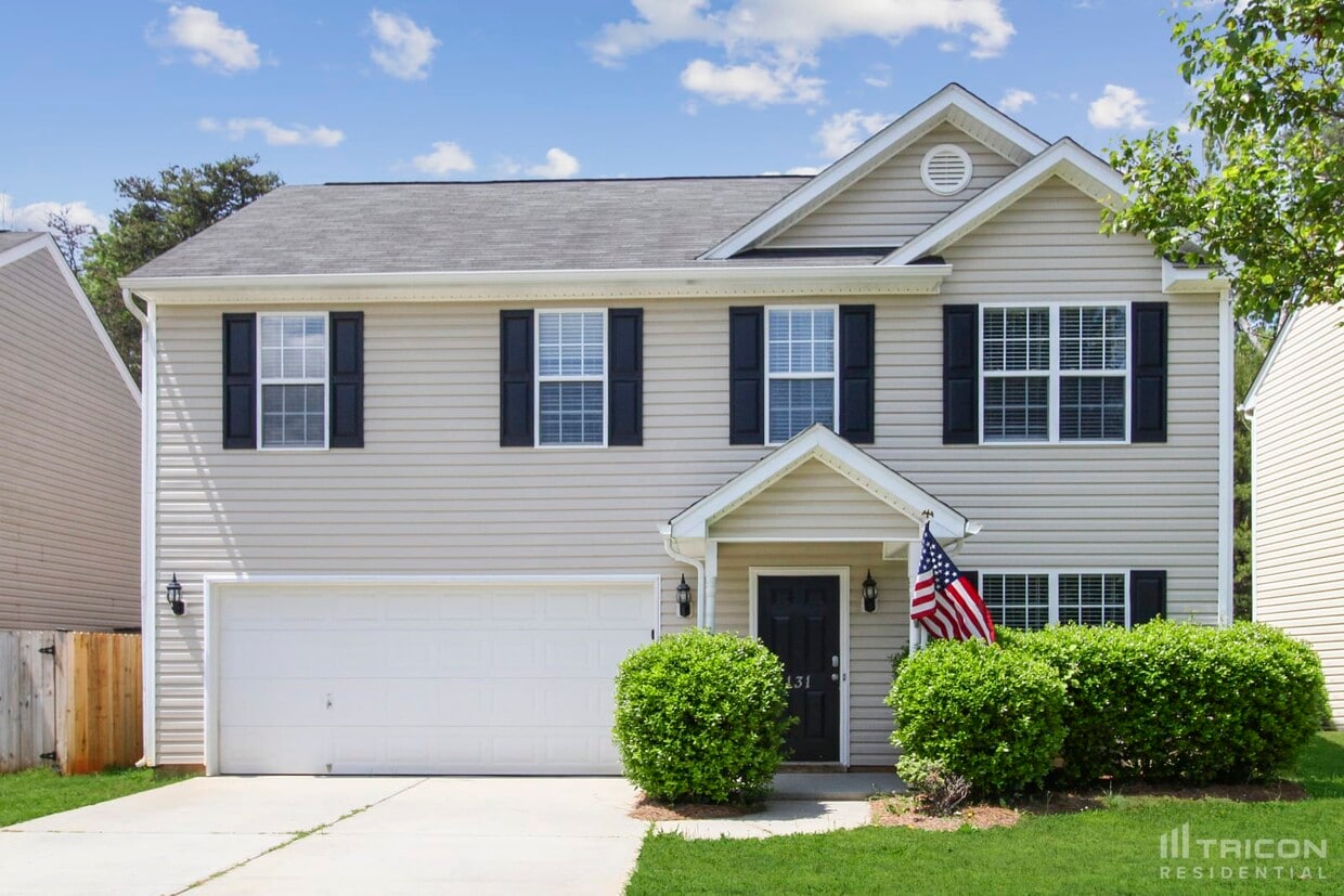 Primary Photo - 131 Drewsbury Dr