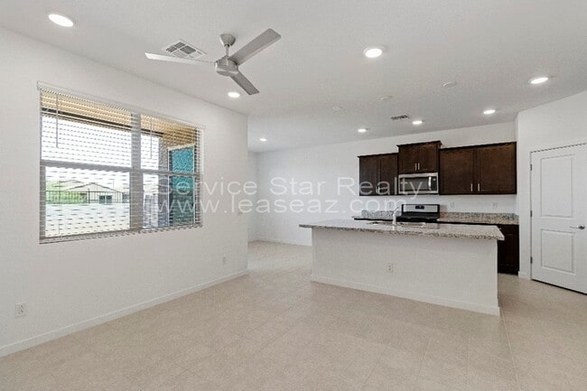 Building Photo - 25285 N 144th Ln