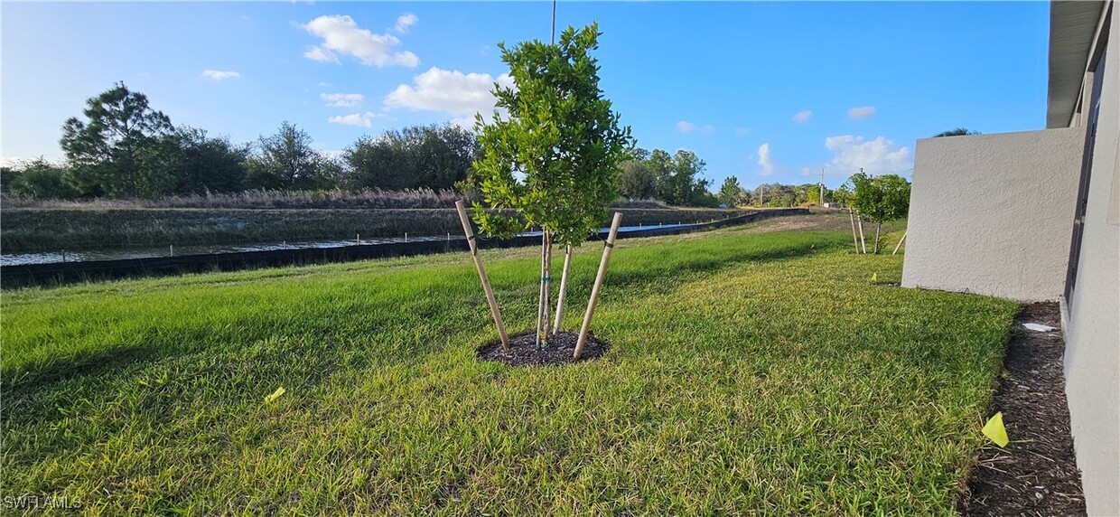 Building Photo - 20697 Hazelnut Ct