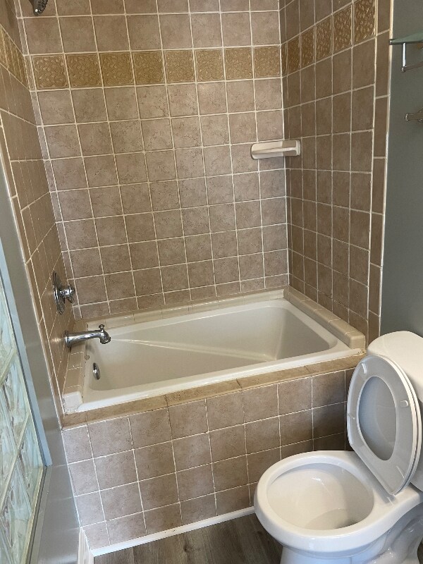 Building Photo - 3819 Mt Pleasant Ave