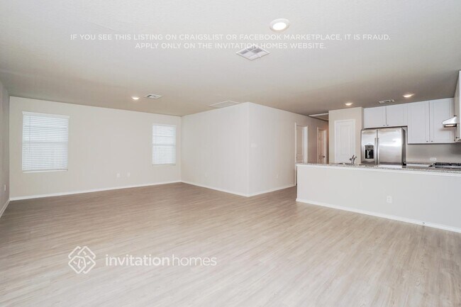 Building Photo - 13703 Bucket Way
