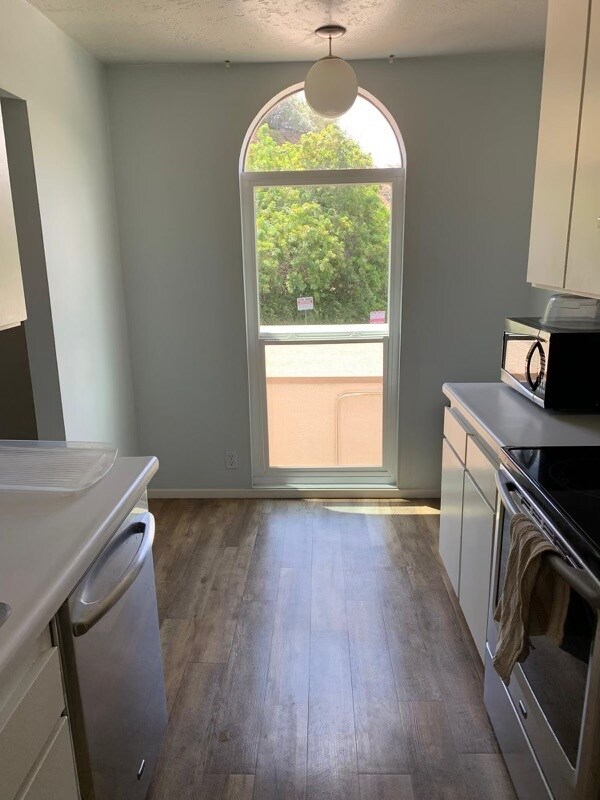 Building Photo - 4827 Collwood Blvd