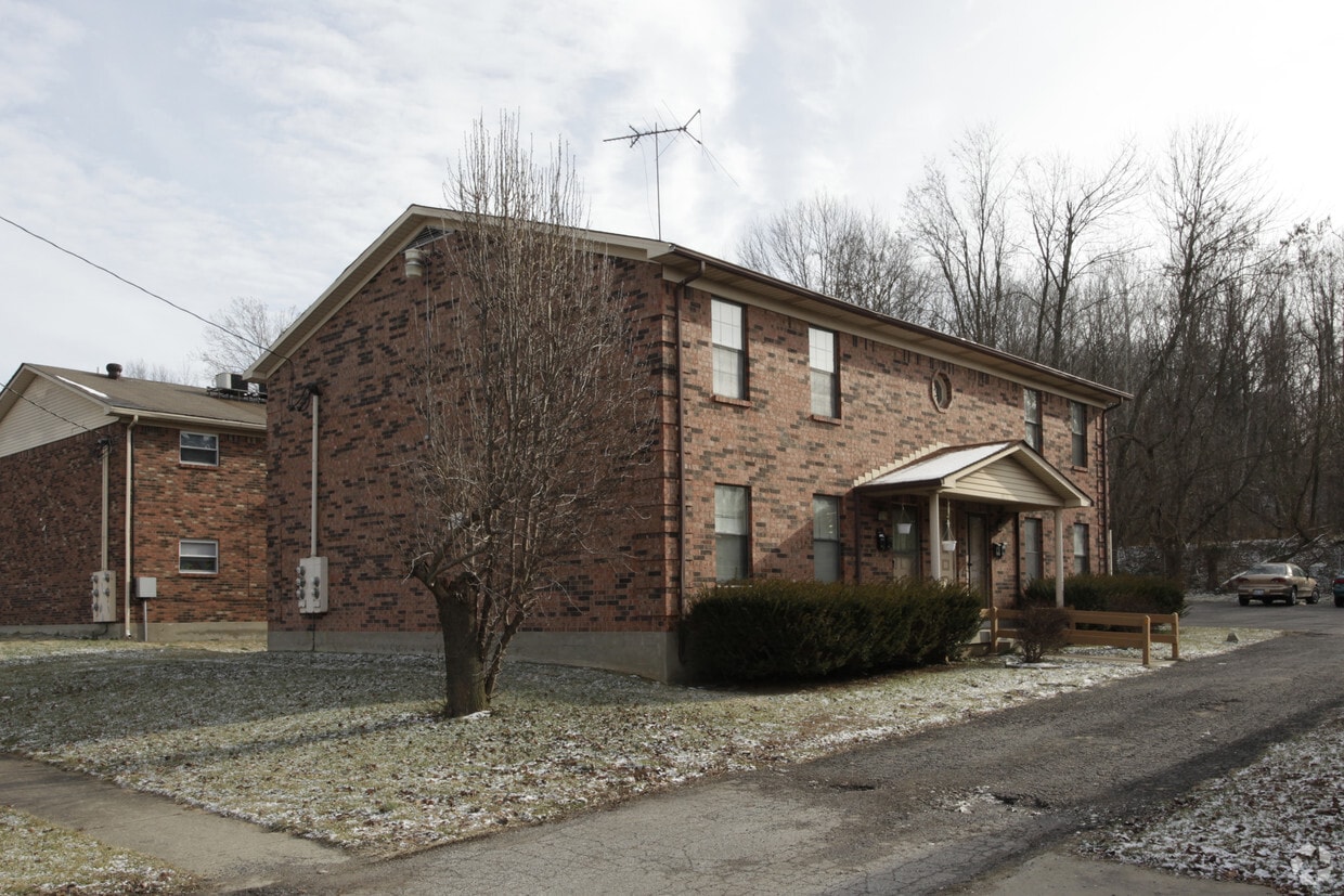 Primary Photo - 8605 Standing Oak Dr