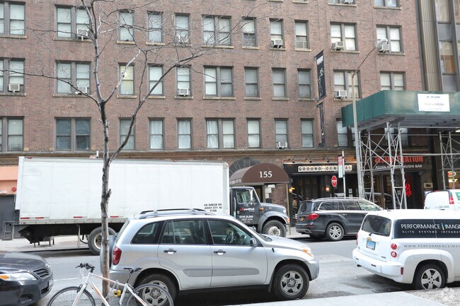Building Photo - 155 E 52nd St