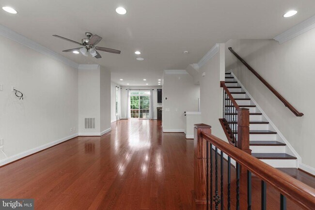 Foto del edificio - 42735 Telford Terrace