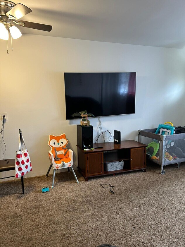 Foto principal - 156 Chestnut St
