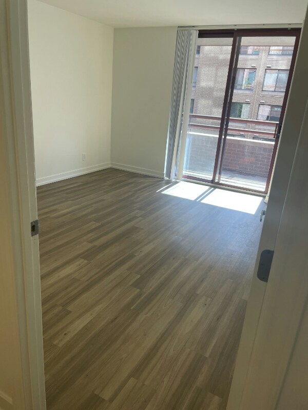 Foto del edificio - 3498 E Ellsworth Ave