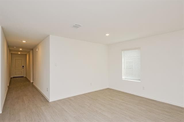 Building Photo - 2720 Mistwood Dr