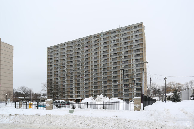 Foto del edificio - Hudson Ridge Tower