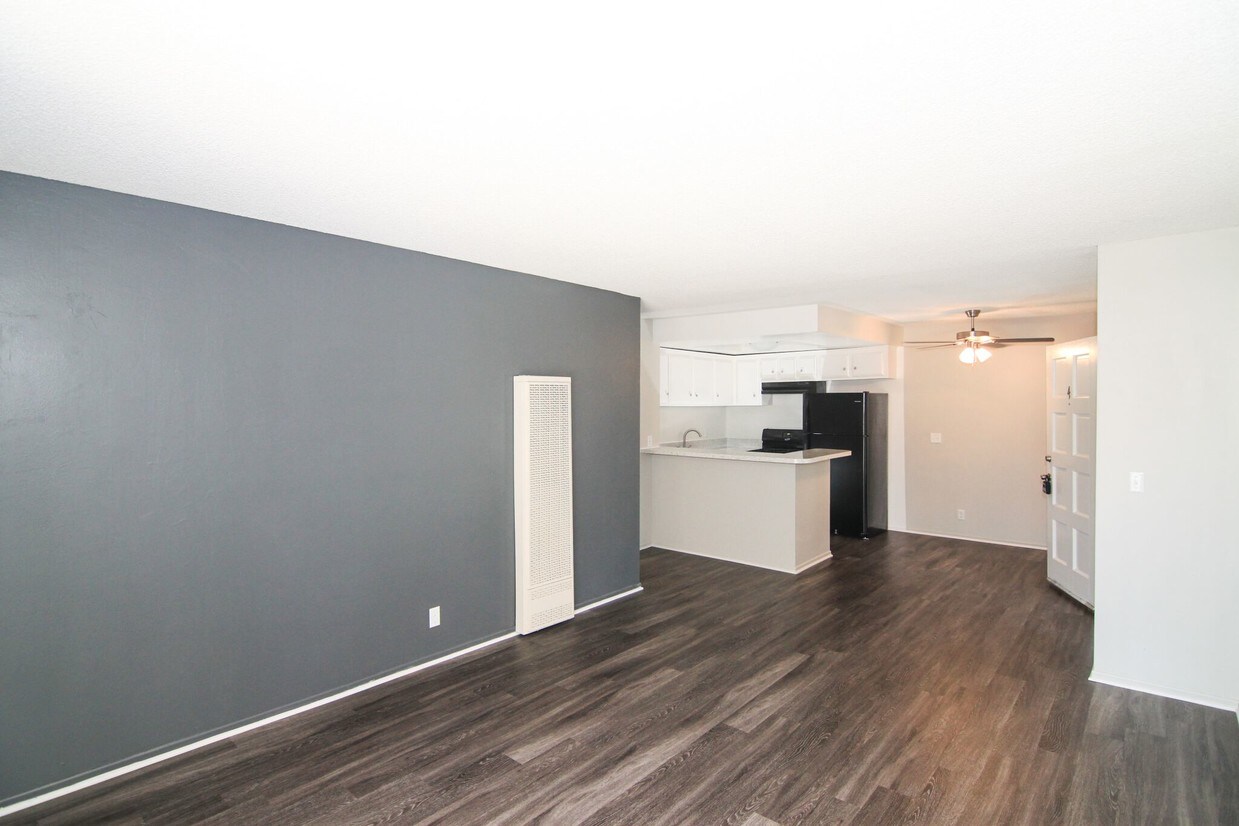 Primary Photo - 16201 Ganges Ln