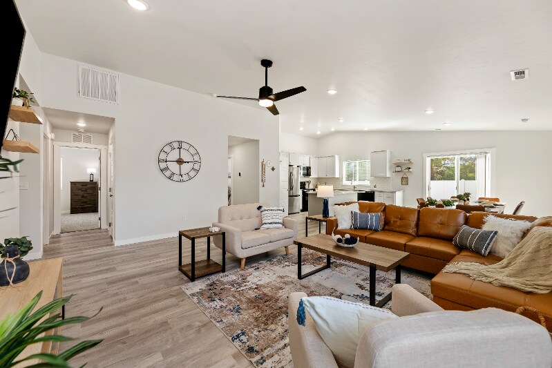 Foto principal - 3965 N Amberwood Ave